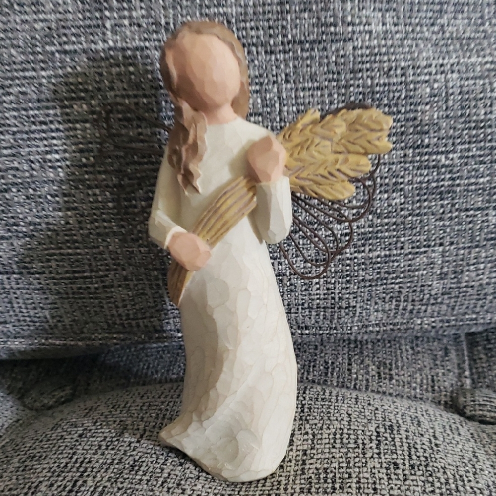 Willow Tree - Angel Of Autumn